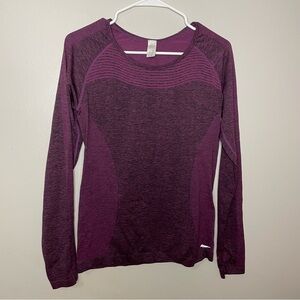New Balance Long Sleeve Athletic Top Size Large